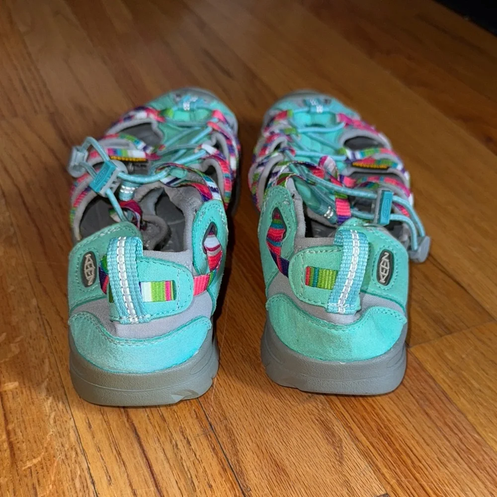 Keen Whisper Youth Size 5‎ Womens 7.5 Hiking Sandals 